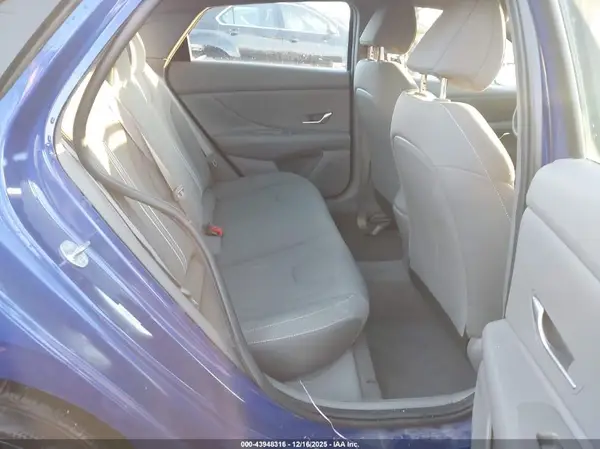 KMHLM4AG2PU580600 2023 HYUNDAI ELANTRA - Image 8