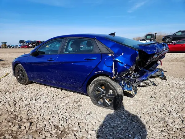 KMHLM4AG2PU593427 2023 HYUNDAI ELANTRA - Image 2