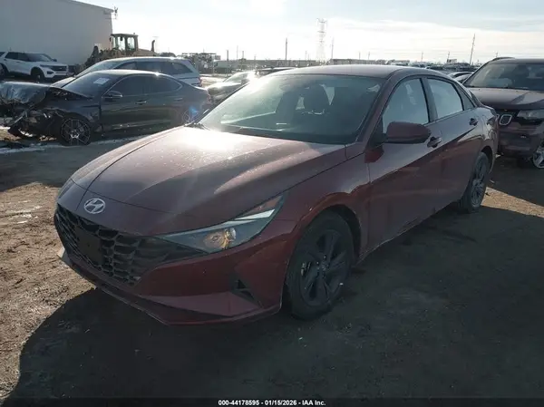 KMHLM4AG2PU594352 2023 HYUNDAI ELANTRA - Image 2