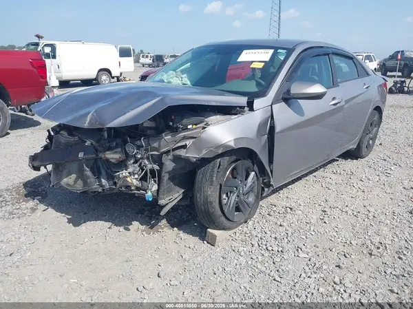 KMHLM4AG2PU611635 2023 HYUNDAI ELANTRA - Image 2