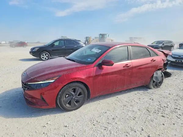 KMHLM4AG2PU625664 2023 HYUNDAI ELANTRA - Image 1