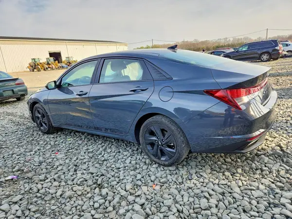 KMHLM4AG2PU628788 2023 HYUNDAI ELANTRA - Image 2