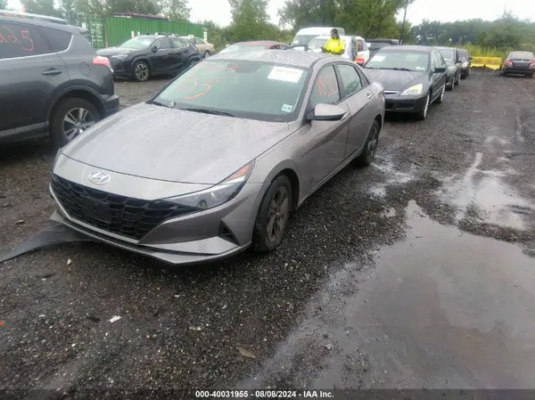 KMHLM4AG3MU066007 2021 HYUNDAI ELANTRA - Image 2