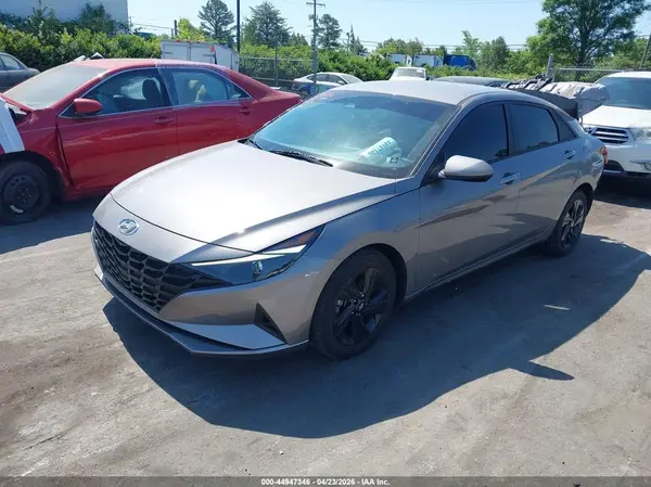 KMHLM4AG3MU074480 2021 HYUNDAI ELANTRA - Image 2