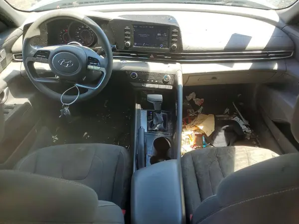KMHLM4AG3MU120325 2021 HYUNDAI ELANTRA - Image 8
