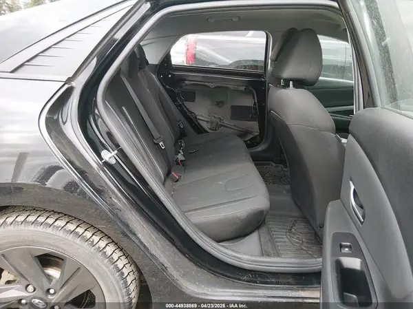 KMHLM4AG3MU122771 2021 HYUNDAI ELANTRA - Image 8