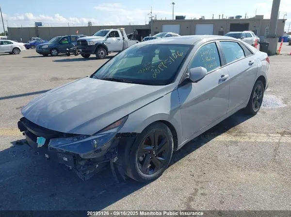 KMHLM4AG3MU132118 2021 HYUNDAI ELANTRA - Image 2
