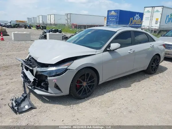 KMHLM4AG3MU164583 2021 HYUNDAI ELANTRA - Image 2