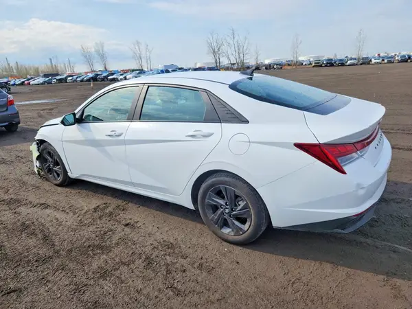 KMHLM4AG3MU166317 2021 HYUNDAI ELANTRA - Image 2