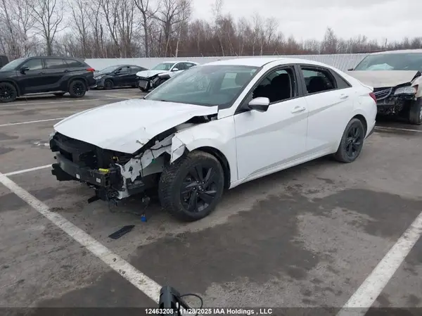 KMHLM4AG3MU170450 2021 HYUNDAI ELANTRA - Image 2