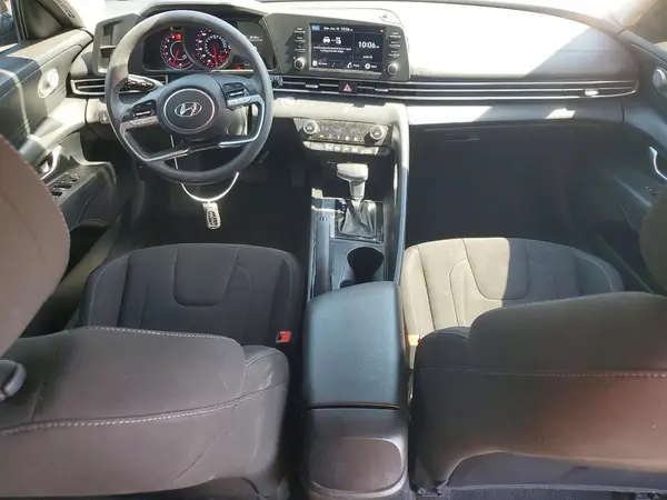 KMHLM4AG3MU177611 2021 HYUNDAI ELANTRA - Image 8