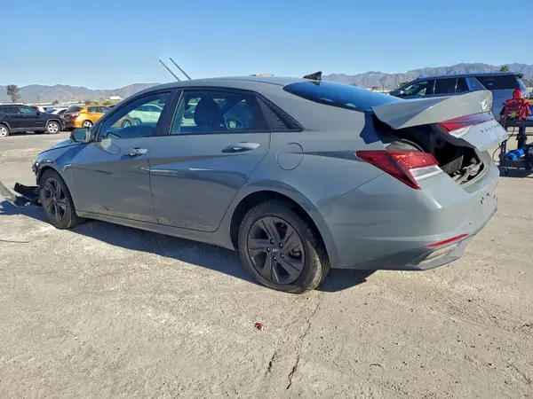 KMHLM4AG3MU177978 2021 HYUNDAI ELANTRA - Image 2