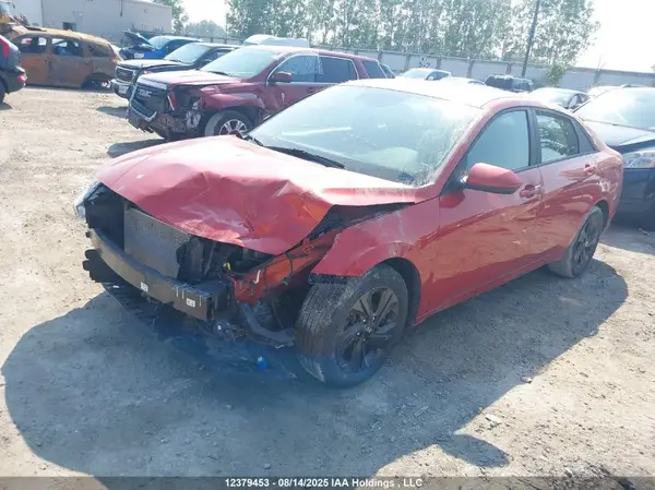 KMHLM4AG3NU215050 2022 HYUNDAI ELANTRA - Image 2