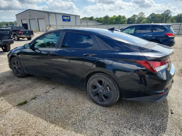 KMHLM4AG3NU224637 2022 HYUNDAI ELANTRA - Image 2