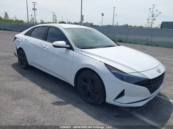 KMHLM4AG3NU244211 2022 HYUNDAI ELANTRA - Image 1