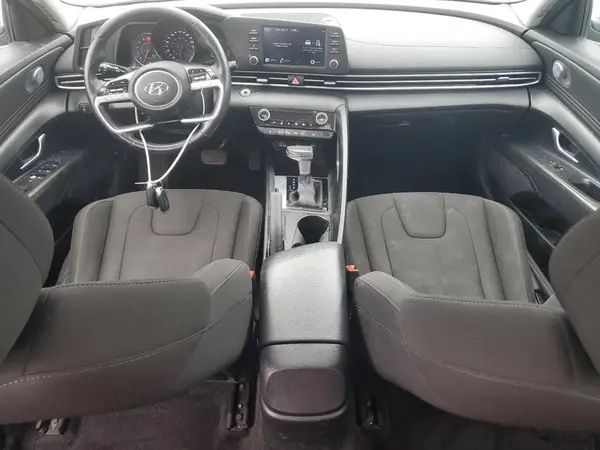 KMHLM4AG3NU259145 2022 HYUNDAI ELANTRA - Image 8
