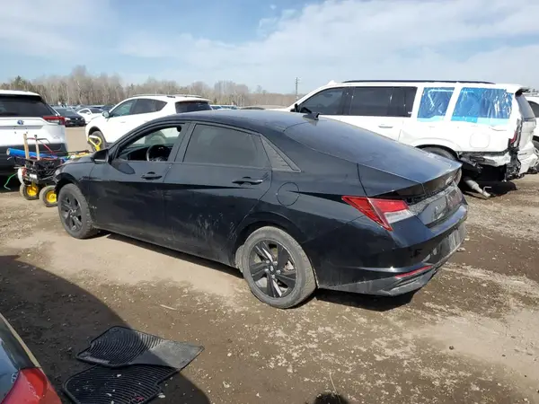 KMHLM4AG3NU282974 2022 HYUNDAI ELANTRA - Image 2