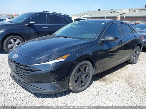 KMHLM4AG3NU285339 2022 HYUNDAI ELANTRA - Image 2