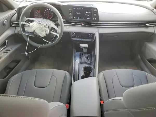 KMHLM4AG3NU287298 2022 HYUNDAI ELANTRA - Image 8