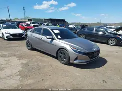 KMHLM4AG3NU290301 2022 HYUNDAI ELANTRA