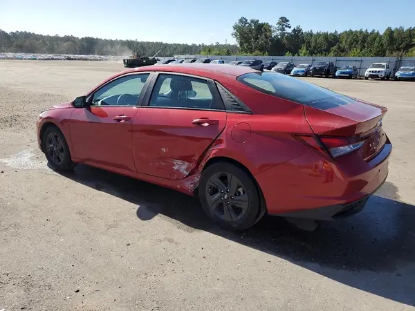 KMHLM4AG3NU293344 2022 HYUNDAI ELANTRA - Image 2