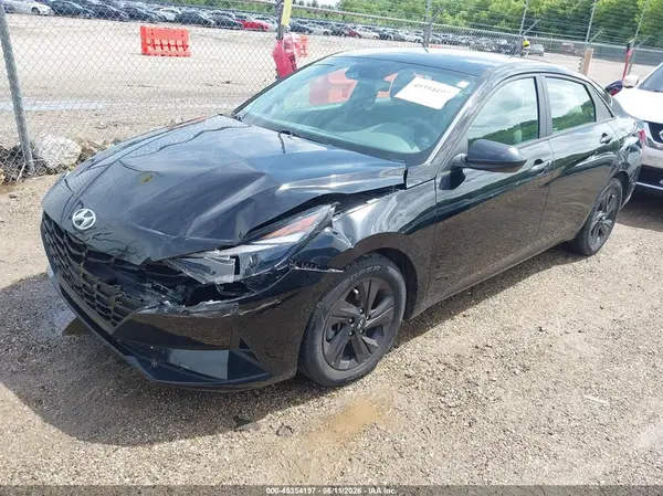 KMHLM4AG3NU293375 2022 HYUNDAI ELANTRA - Image 2