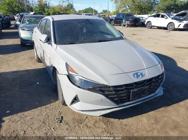 KMHLM4AG3NU298463 2022 HYUNDAI ELANTRA - Image 1