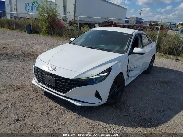 KMHLM4AG3NU310708 2022 HYUNDAI ELANTRA - Image 2