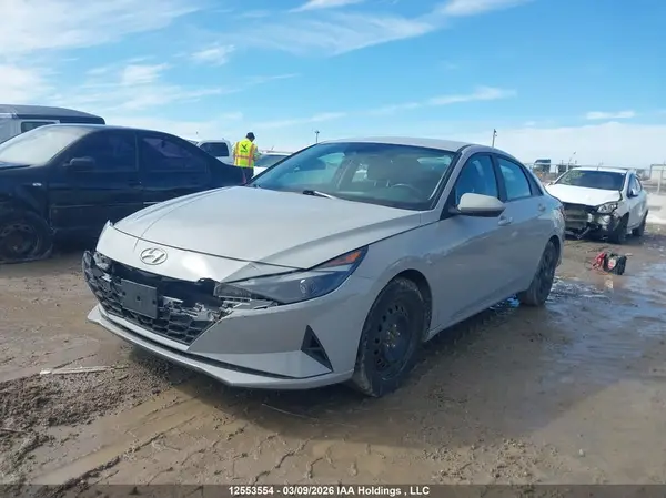 KMHLM4AG3NU311387 2022 HYUNDAI ELANTRA - Image 2