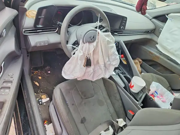 KMHLM4AG3NU312264 2022 HYUNDAI ELANTRA - Image 8