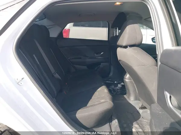 KMHLM4AG3NU323538 2022 HYUNDAI ELANTRA - Image 8