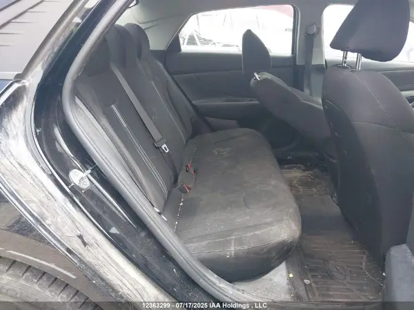 KMHLM4AG3NU324219 2022 HYUNDAI ELANTRA - Image 8