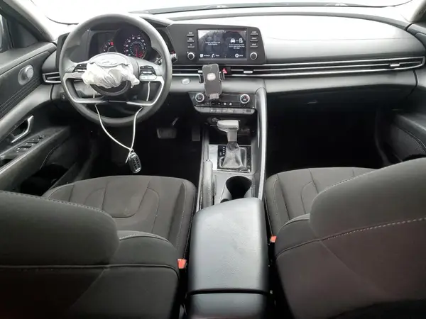 KMHLM4AG3NU326259 2022 HYUNDAI ELANTRA - Image 8