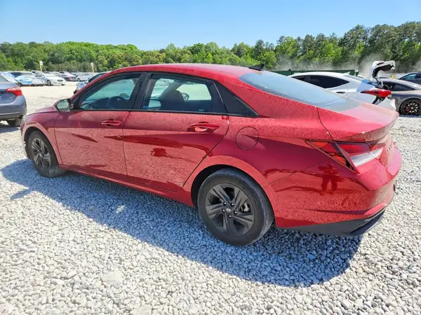 KMHLM4AG3NU333597 2022 HYUNDAI ELANTRA - Image 2