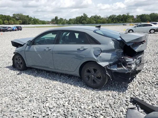 KMHLM4AG3NU349590 2022 HYUNDAI ELANTRA - Image 2