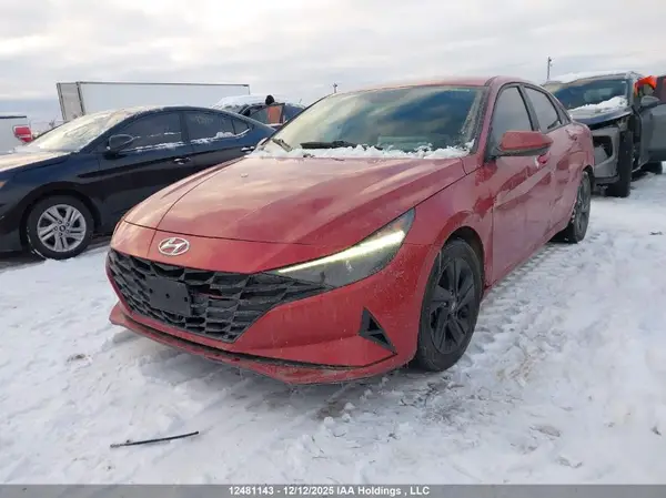 KMHLM4AG3NU355776 2022 HYUNDAI ELANTRA - Image 2