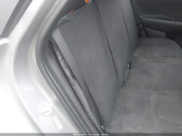 KMHLM4AG3NU360329 2022 HYUNDAI ELANTRA - Image 8