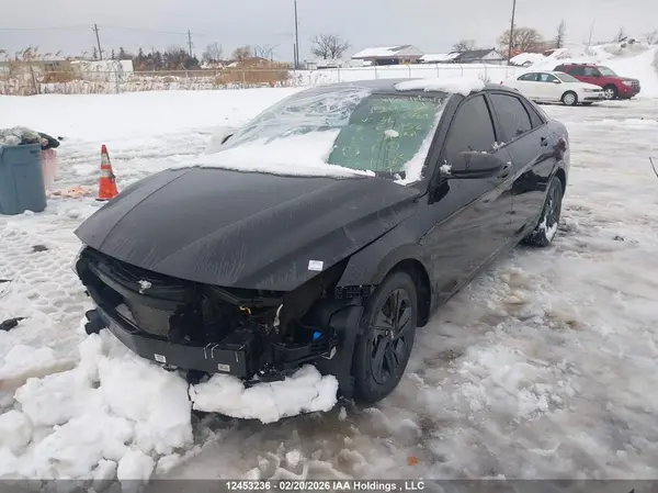 KMHLM4AG3NU363389 2022 HYUNDAI ELANTRA - Image 2