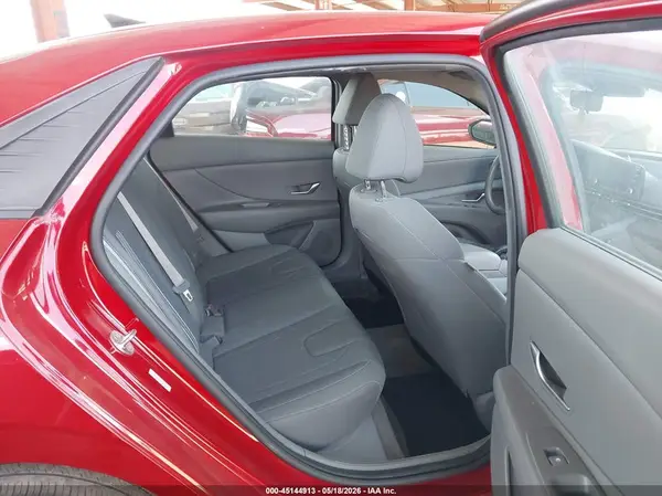 KMHLM4AG3PU371205 2023 HYUNDAI ELANTRA - Image 8