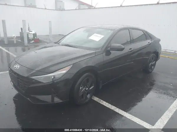 KMHLM4AG3PU371267 2023 HYUNDAI ELANTRA - Image 2
