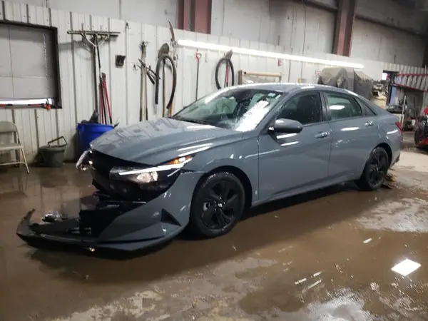 KMHLM4AG3PU371897 2023 HYUNDAI ELANTRA - Image 1