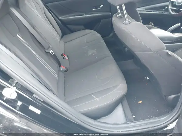 KMHLM4AG3PU373889 2023 HYUNDAI ELANTRA - Image 8