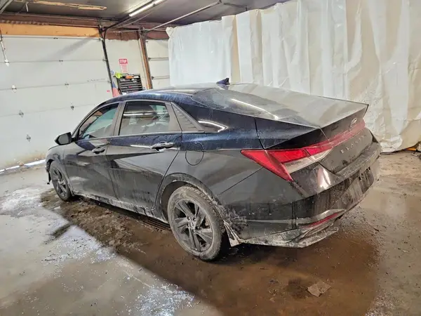 KMHLM4AG3PU375125 2023 HYUNDAI ELANTRA - Image 2