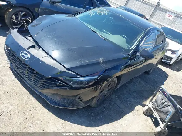 KMHLM4AG3PU379983 2023 HYUNDAI ELANTRA - Image 2