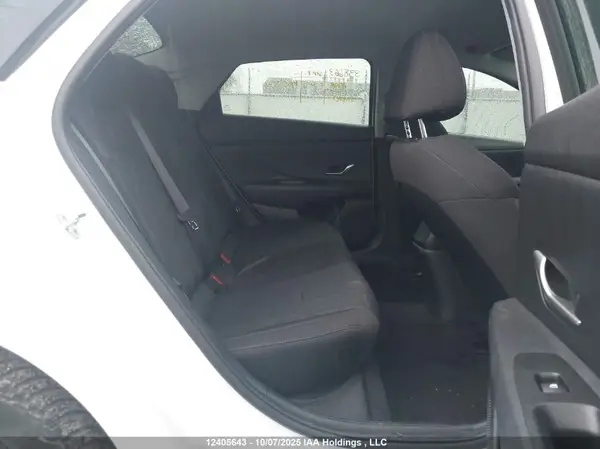 KMHLM4AG3PU382768 2023 HYUNDAI ELANTRA - Image 8