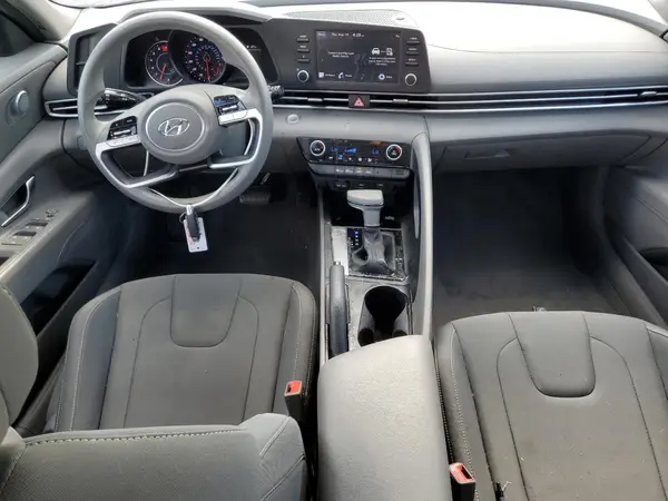 KMHLM4AG3PU388392 2023 HYUNDAI ELANTRA - Image 8