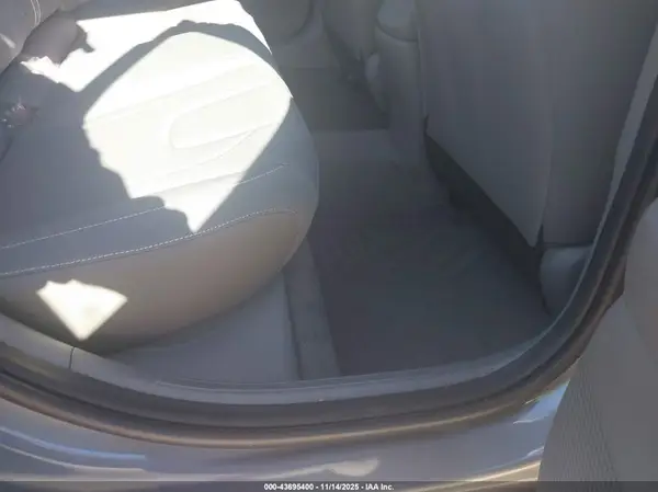 KMHLM4AG3PU395844 2023 HYUNDAI ELANTRA - Image 8