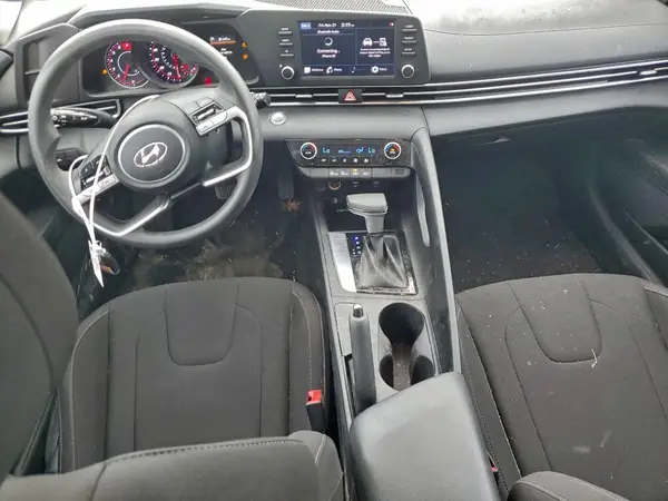 KMHLM4AG3PU395990 2023 HYUNDAI ELANTRA - Image 8