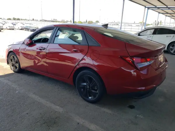 KMHLM4AG3PU397044 2023 HYUNDAI ELANTRA - Image 2