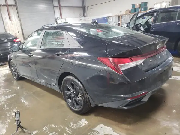 KMHLM4AG3PU415008 2023 HYUNDAI ELANTRA - Image 2